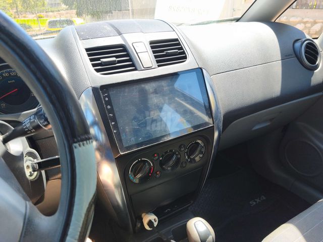 סוזוקי SX4