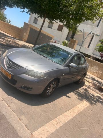 מאזדה 3