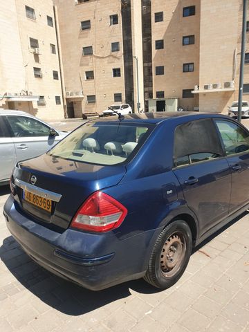 ניסאן טידה