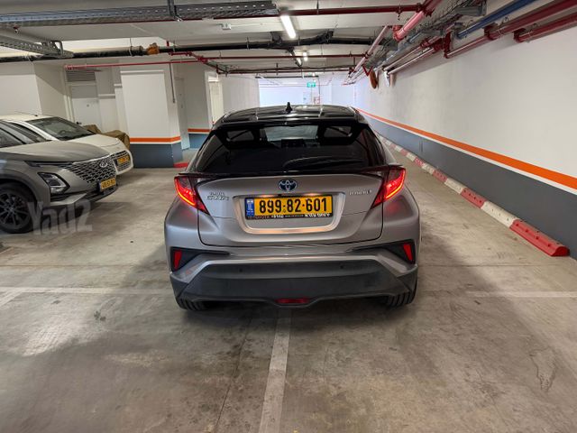 טויוטה C-HR