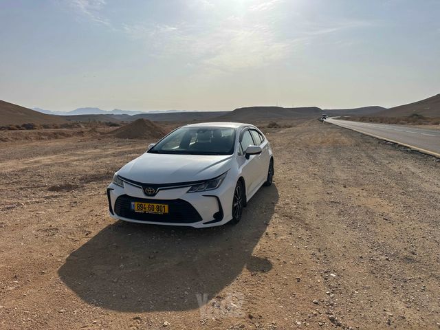 טויוטה קורולה