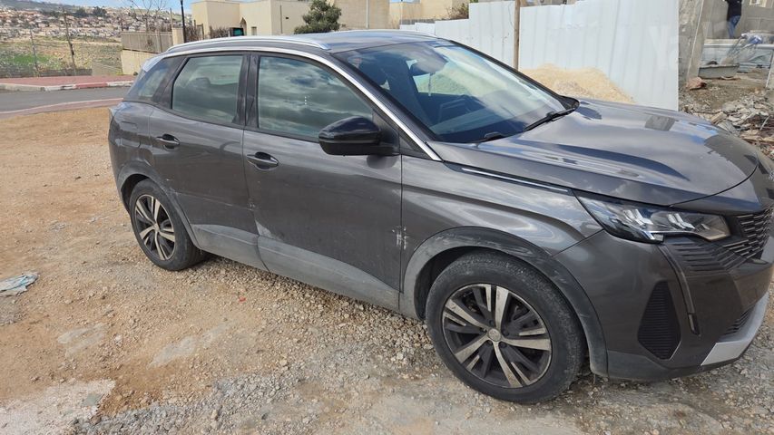 פיג'ו 3008