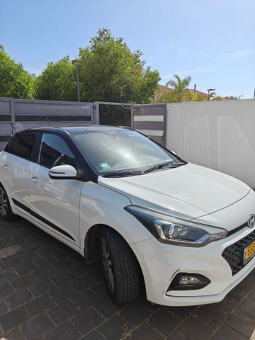 מודעת רכב יונדאי i20