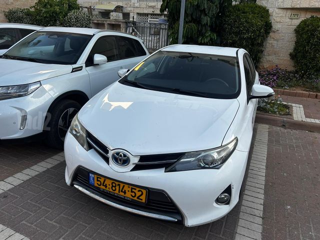 טויוטה אוריס