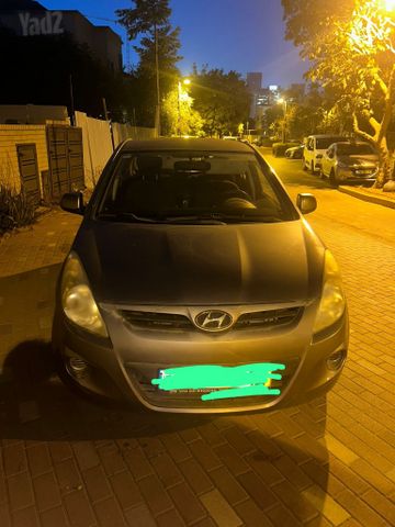 יונדאי i20