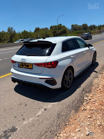 אאודי S3