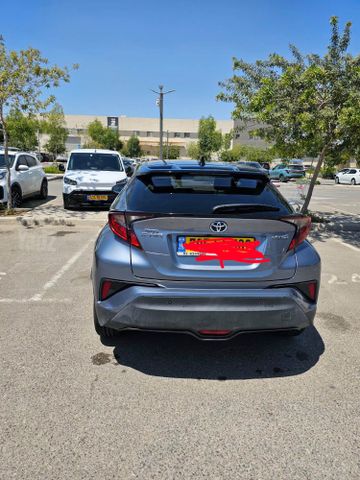 טויוטה C-HR