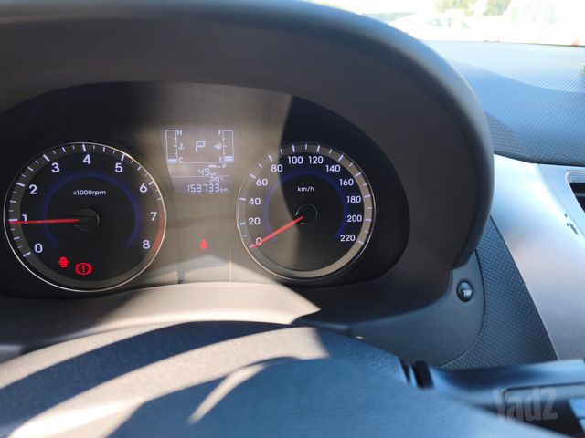 יונדאי אקסנט i25