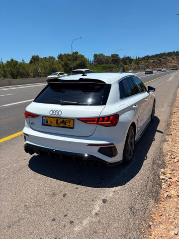 אאודי S3