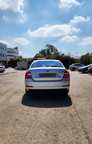 סקודה אוקטביה 