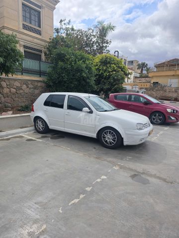 פולקסווגן גולף