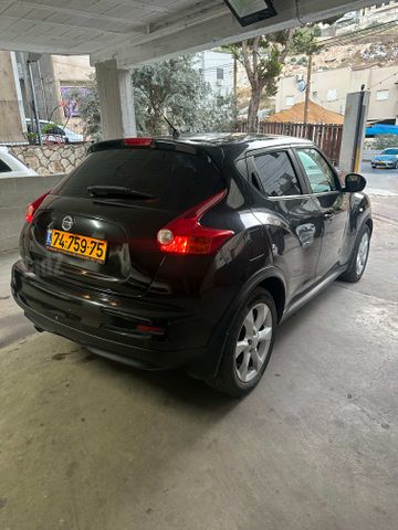 ניסאן ג'וק