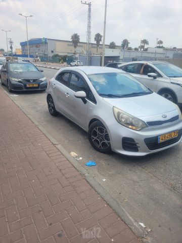 מודעת רכב קיה ריו