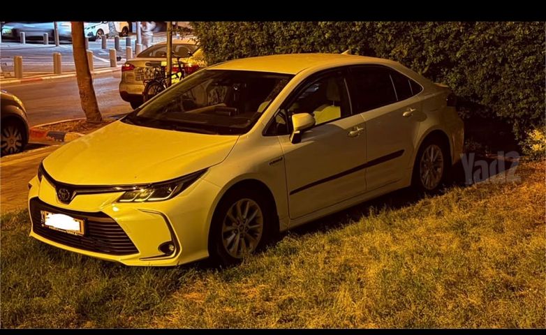 טויוטה קורולה
