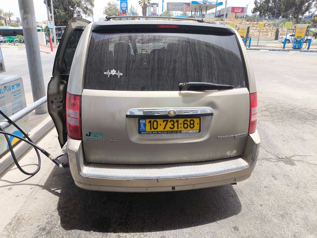 קרייזלר גראנד וויאג'ר