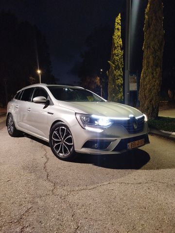 רנו מגאן
