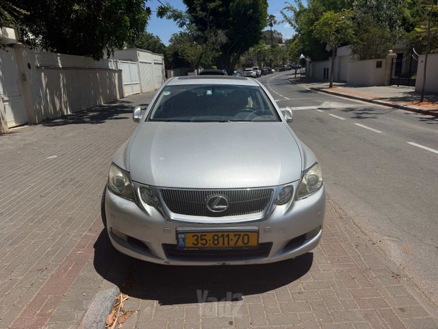 לקסוס GS