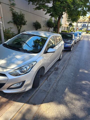 יונדאי i30