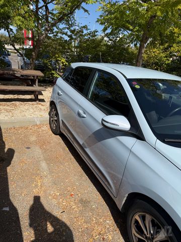 יונדאי i20