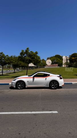 ניסאן 370Z
