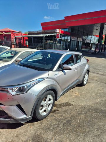 טויוטה C-HR