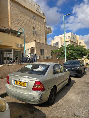 טויוטה קורולה