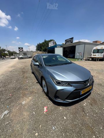 טויוטה קורולה