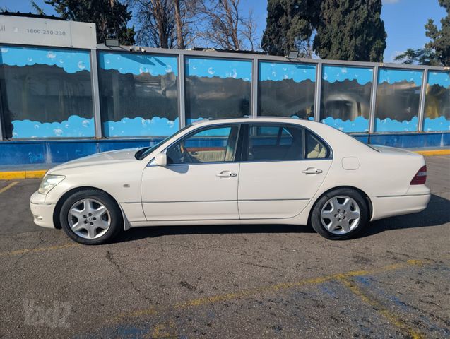 לקסוס LS