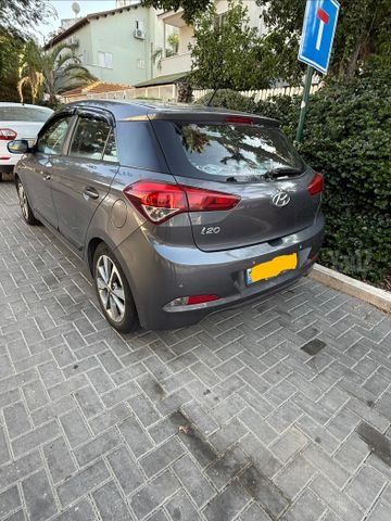 יונדאי i20