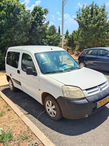 מודעת רכב סיטרואן ברלינגו