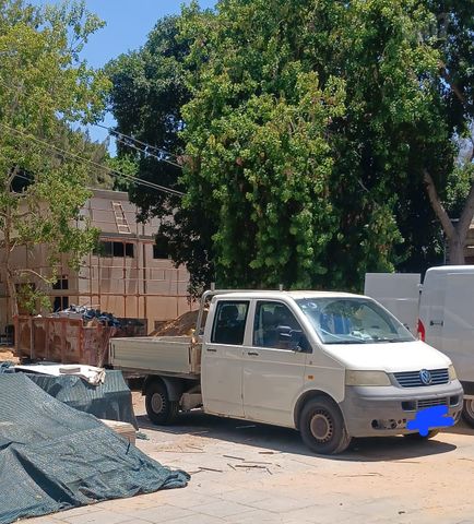 מודעת רכב פולקסווגן טרנספורטר