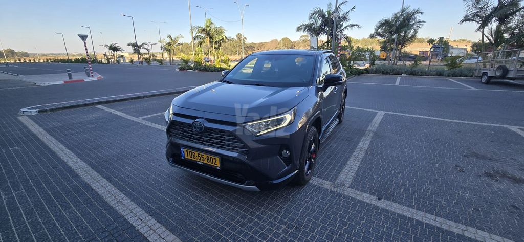 מודעת רכב טויוטה RAV4