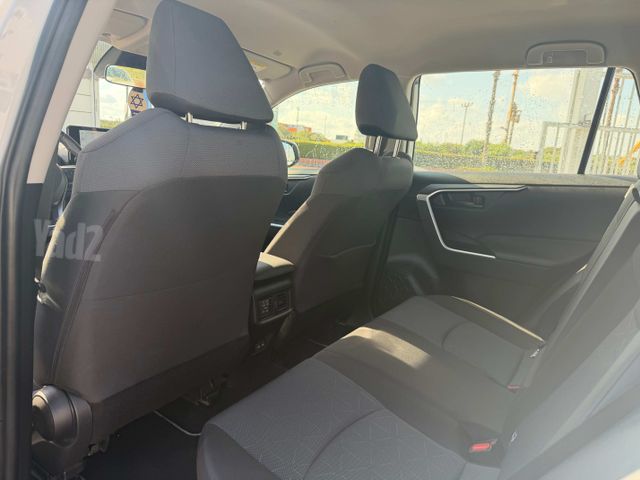 טויוטה RAV4