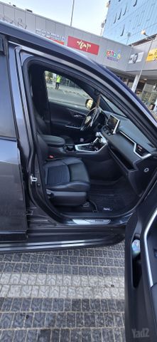 טויוטה RAV4