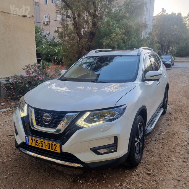 ניסאן אקס טרייל