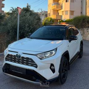 מודעת רכב טויוטה RAV4