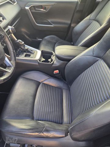טויוטה RAV4