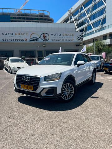 אאודי Q2
