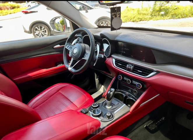 אלפא רומיאו סטלביו