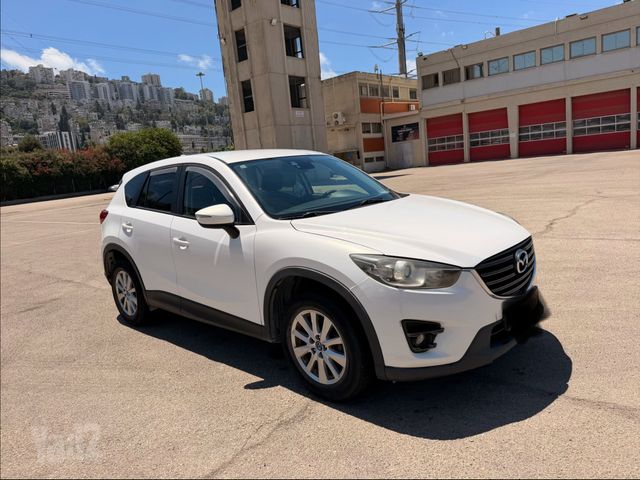 מודעת רכב מאזדה CX-5