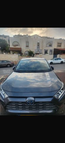מודעת רכב טויוטה RAV4