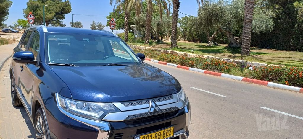 מודעת רכב מיצובישי אאוטלנדר