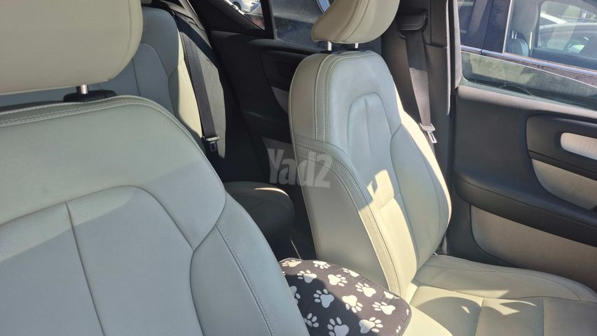 וולוו XC40