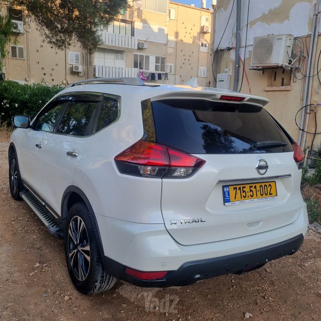 ניסאן אקס טרייל