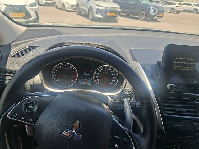 מיצובישי אקליפס קרוס
