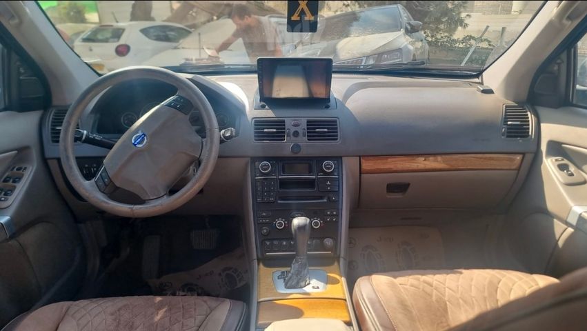 וולוו XC90