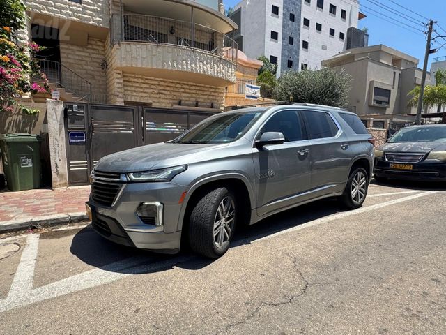 שברולט טראוורס