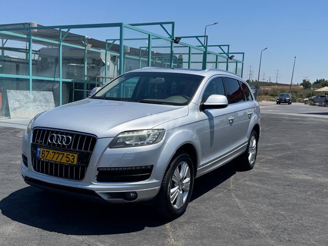 אאודי Q7
