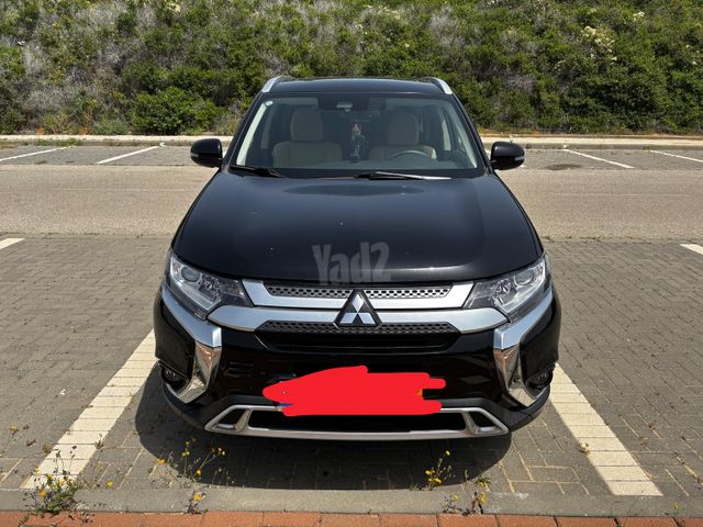 מיצובישי אאוטלנדר