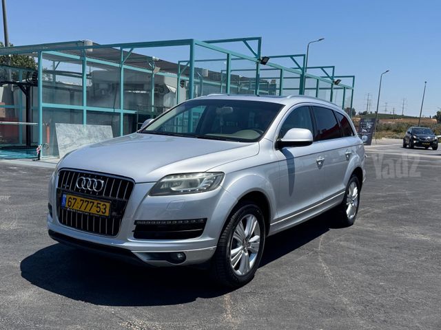 מודעת רכב אאודי Q7